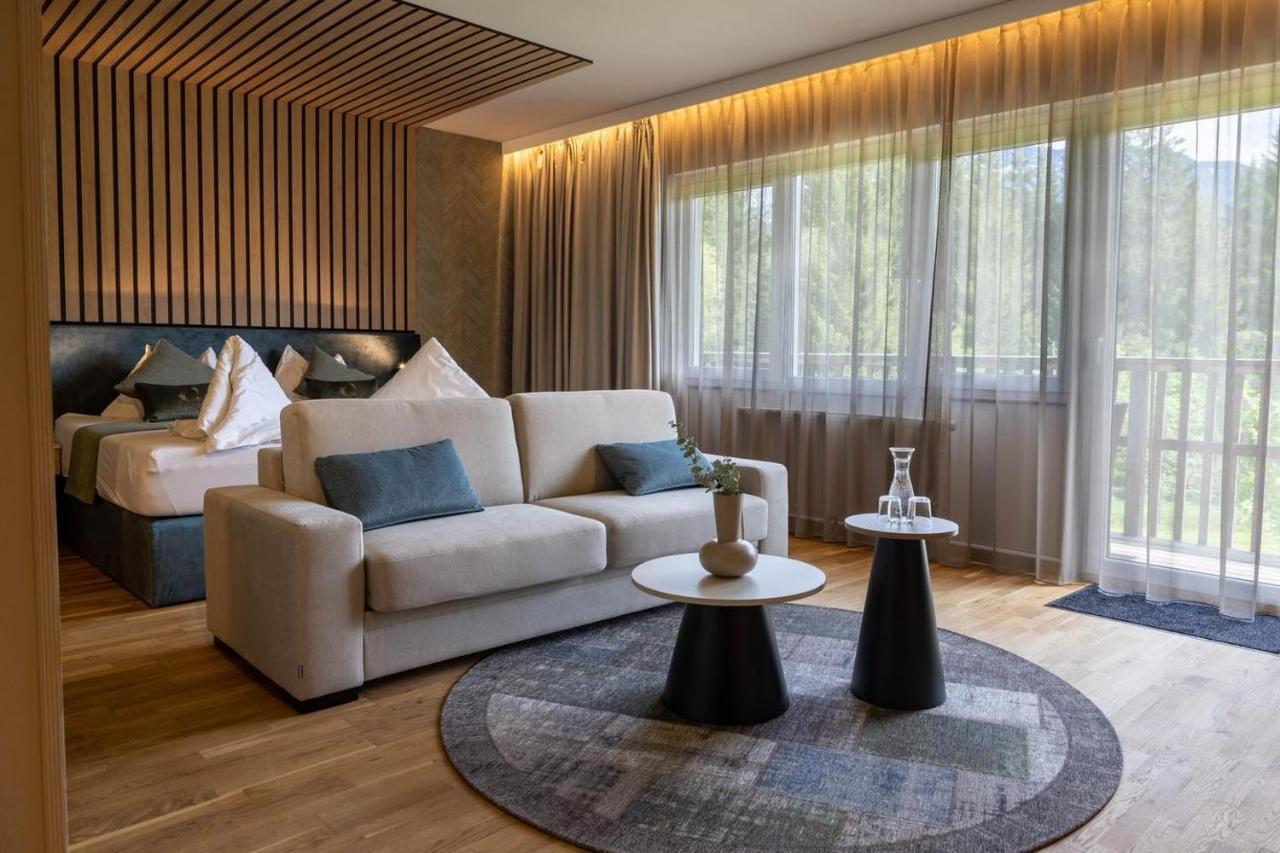 Aldiana Club Salzkammergut Und Grimmingtherme Бад Митерндорф Екстериор снимка