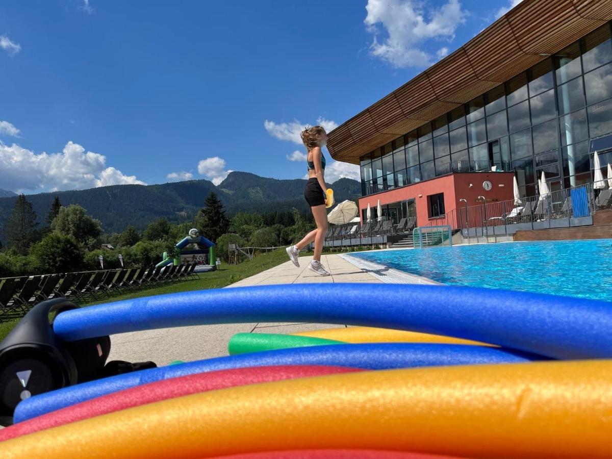 Aldiana Club Salzkammergut Und Grimmingtherme Бад Митерндорф Екстериор снимка
